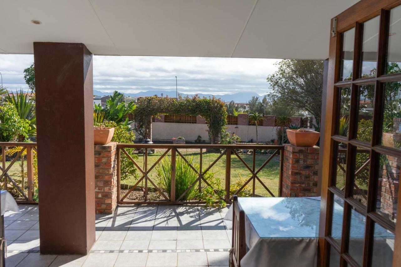 Guest House Arosfa Mossel Bay Extérieur photo