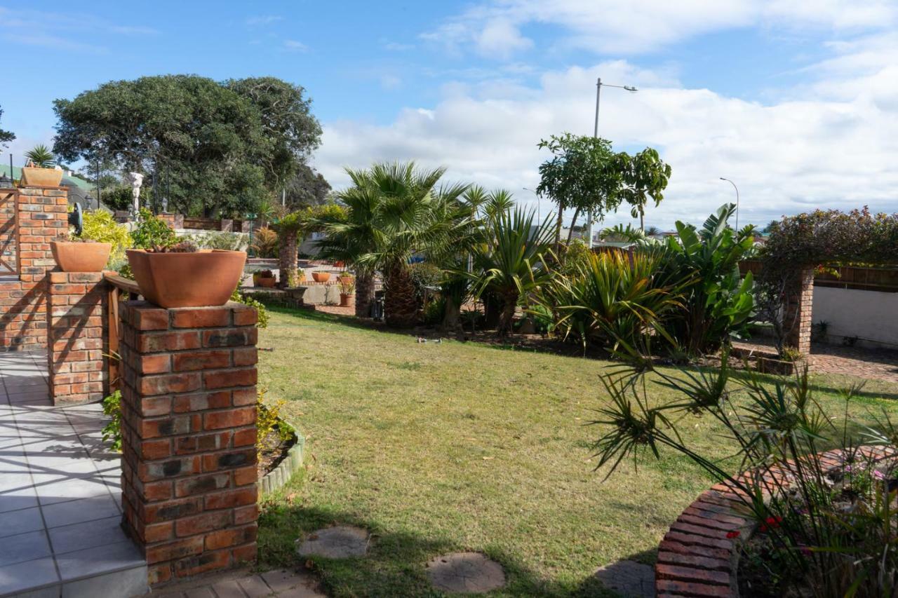 Guest House Arosfa Mossel Bay Extérieur photo